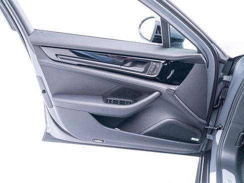 New 2026 Porsche Panamera 4 AWD/4WD image 23