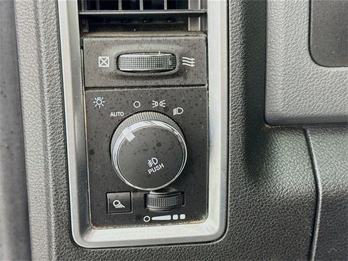 Used 2019 RAM 1500 Classic Warlock w/ Electronics Group image 10