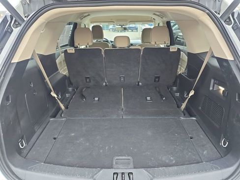 Certified 2023 Ford Explorer XLT AWD/4WD image 8