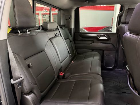 Used 2024 Chevrolet Silverado 3500 LTZ w/ LTZ Premium Package image 23