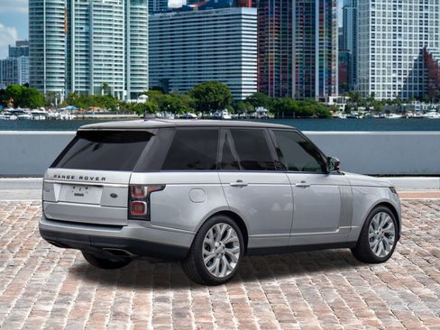 Used 2018 Land Rover Range Rover HSE image 9