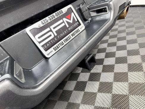 Used 2019 RAM 1500 Laramie w/ Sport Appearance Package AWD/4WD image 12