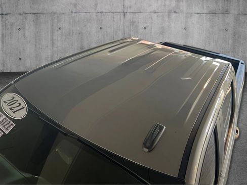 Used 2021 Chevrolet Silverado 1500 LT w/ Bed Protection Package image 12