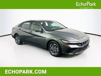 Used 2024 Hyundai Elantra SEL