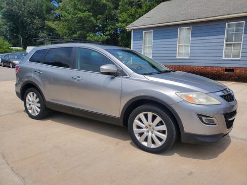 Used 2010 MAZDA CX-9 Grand Touring w/ Moonroof & Bose Audio Pkg AWD/4WD image 3