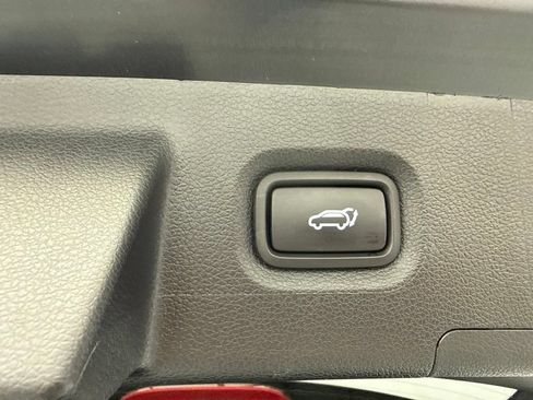 Used 2023 Hyundai Santa Fe Calligraphy AWD/4WD image 14