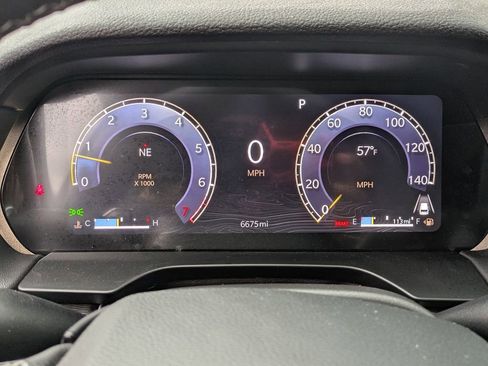 Certified 2025 Jeep Grand Cherokee Laredo X w/ Luxury Tech Group I image 17