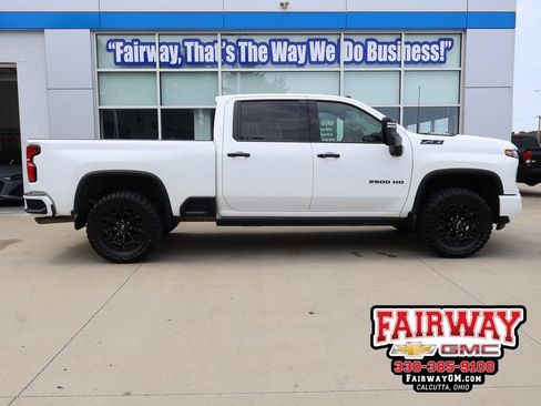 Certified 2024 Chevrolet Silverado 2500 LTZ w/ LTZ Plus Package AWD/4WD image 1
