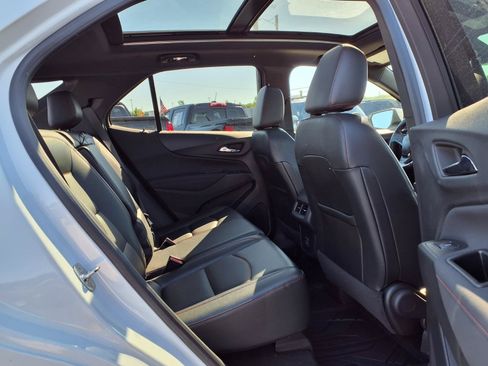 Used 2022 Chevrolet Equinox RS w/ RS Leather Package FWD image 31