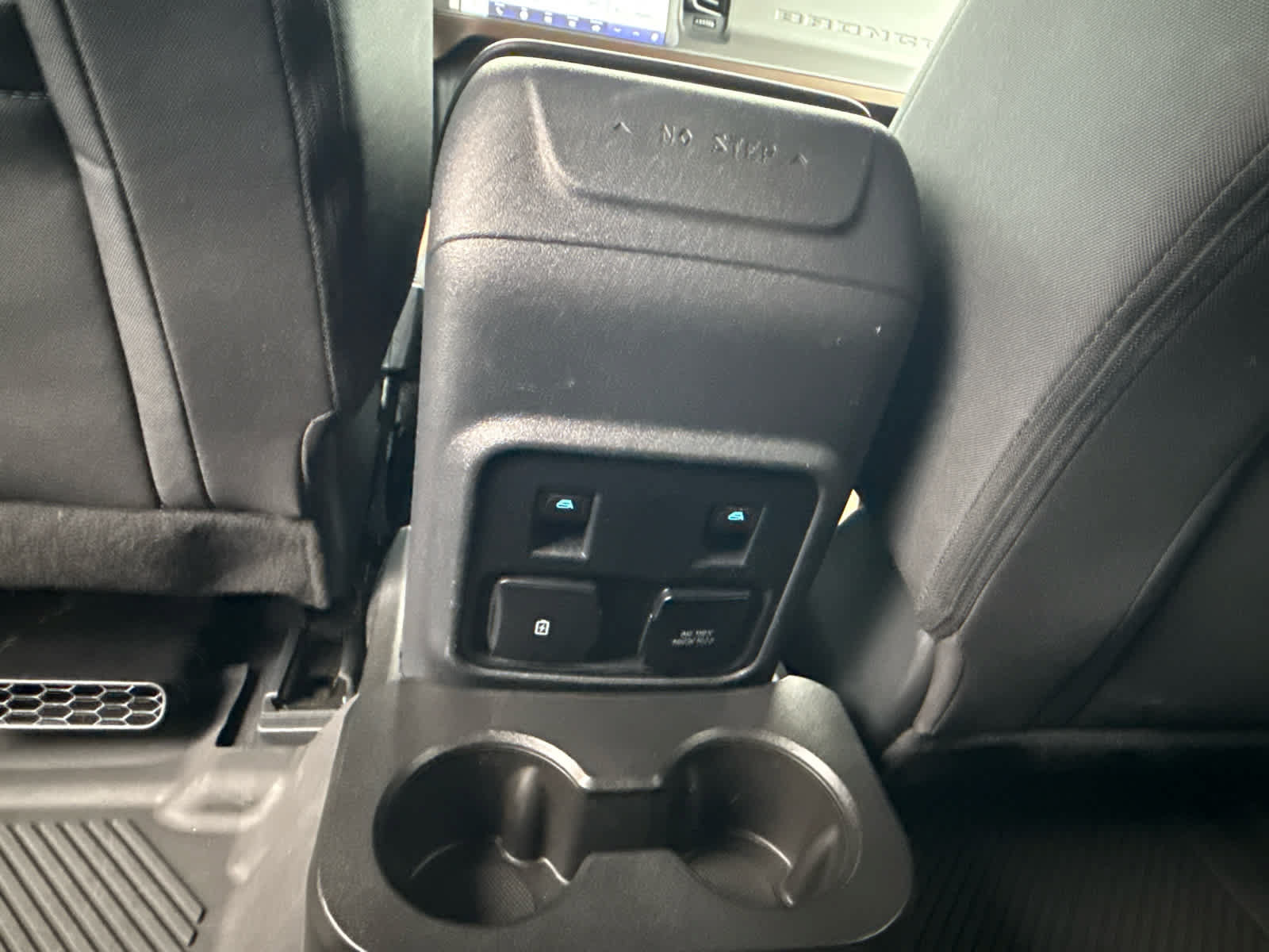 Used 2023 Ford Bronco Outer Banks AWD/4WD image 25