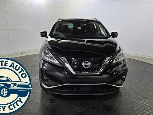 Used 2021 Nissan Murano SL image 3