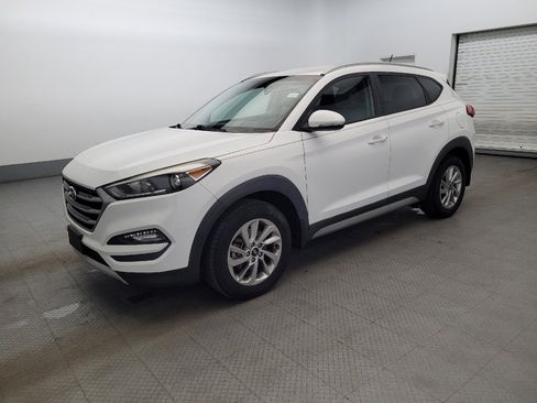 Used 2017 Hyundai Tucson Eco w/ Cargo Package image 2