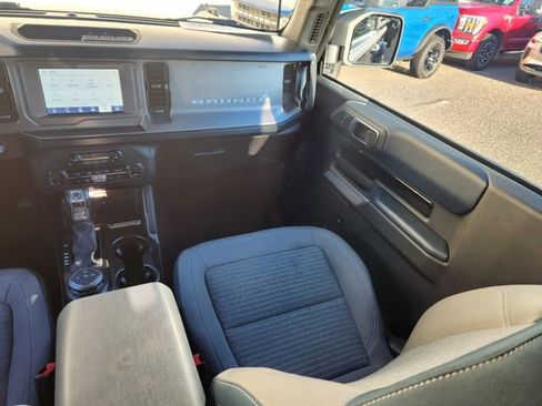 Used 2023 Ford Bronco Outer Banks image 15