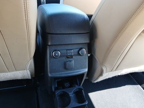 Used 2017 Ford Explorer XLT w/ Equipment Group 202A FWD image 20
