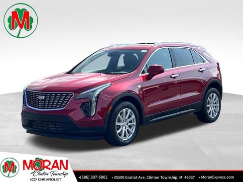 Certified 2023 Cadillac XT4 Luxury w/ Cold Weather Package AWD/4WD image 1