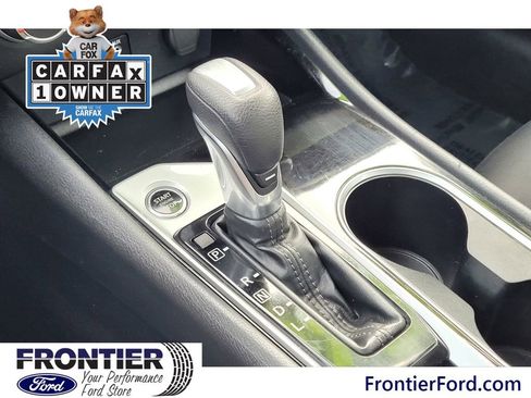 Used 2024 Nissan Altima 2.5 SV image 25