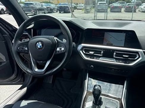 Used 2020 BMW 330i xDrive Sedan w/ Premium Package AWD/4WD image 15