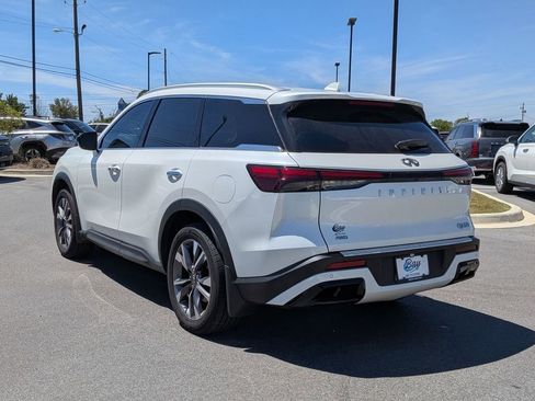 Used 2023 INFINITI QX60 Luxe w/ Performance Audio Package image 8