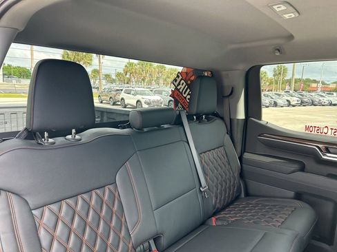 Used 2025 Chevrolet Silverado 1500 LT Trail Boss AWD/4WD image 78