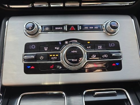 Used 2020 Lincoln Aviator 2WD image 27