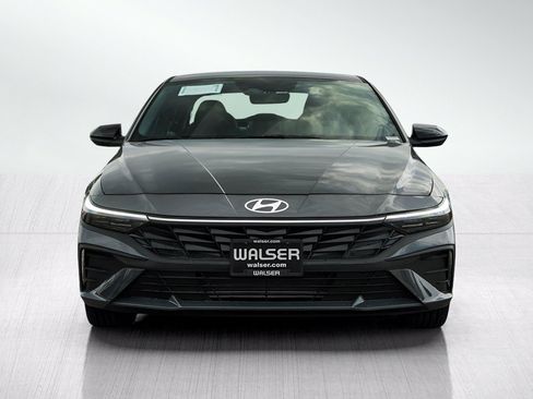 New 2026 Hyundai Elantra Sport FWD image 2