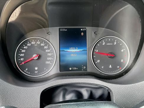 Used 2025 Mercedes-Benz Sprinter 2500 image 24