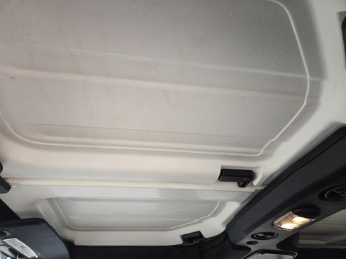 Used 2018 Jeep Wrangler Unlimited Sahara image 23