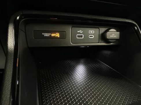 Certified 2024 Honda CR-V EX image 38