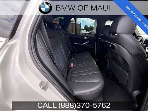 Used 2024 BMW X5 xDrive40i w/ Parking Assistance Package AWD/4WD image 25
