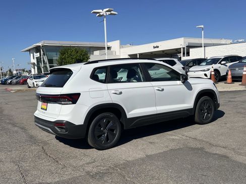 New 2026 Volkswagen Taos S FWD image 5