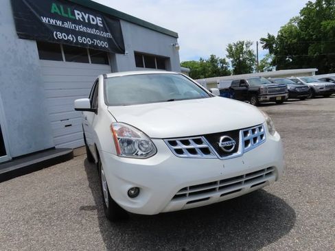 Used 2013 Nissan Rogue S w/ Special Edition Pkg AWD/4WD image 3