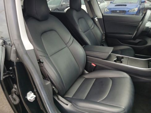 Used 2018 Tesla Model 3 Long Range image 19