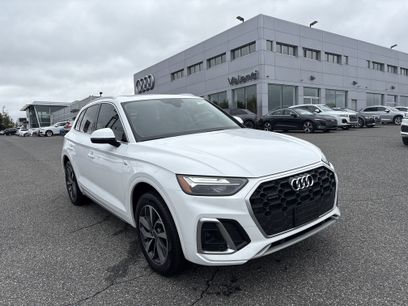 Certified 2023 Audi Q5 2.0T Premium Plus w/ Premium Plus Package