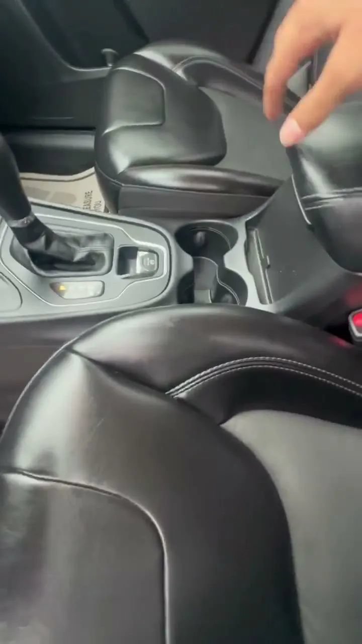 Used 2019 Jeep Cherokee Latitude Plus AWD/4WD image 66