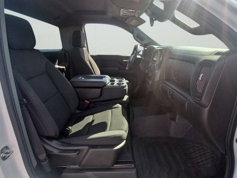 Used 2025 Chevrolet Silverado 1500 W/T RWD image 13
