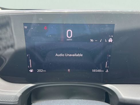 Used 2025 Buick Encore GX Sport Touring FWD image 10