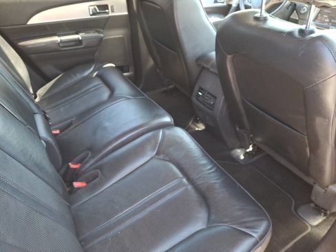 Used 2013 Lincoln MKX FWD image 14