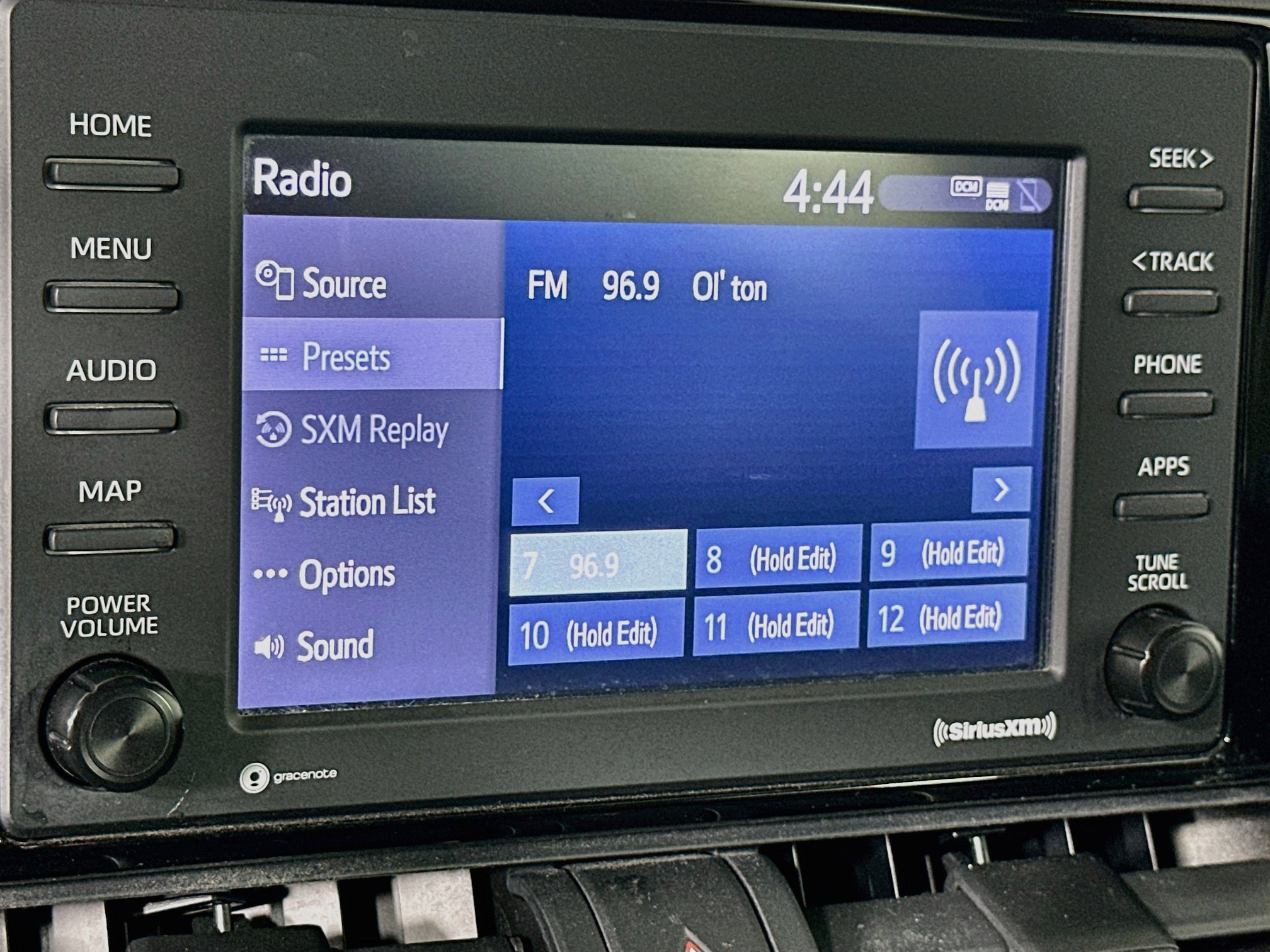 Used 2021 Toyota RAV4 XLE FWD image 21
