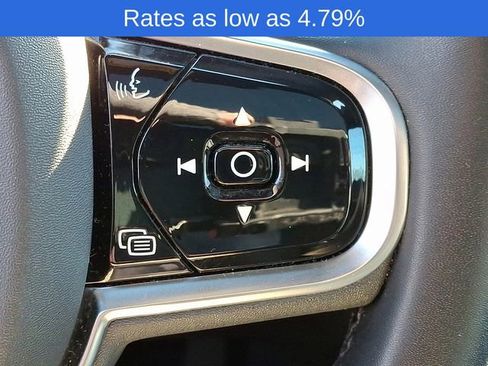 Certified 2023 Volvo XC90 B6 Ultimate w/ Lounge Package image 25