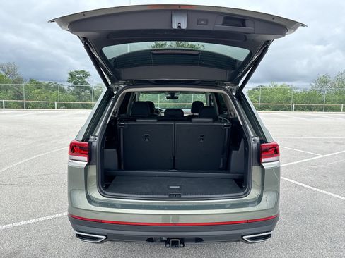 Used 2026 Volkswagen Atlas SE FWD image 20