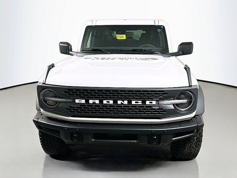 New 2025 Ford Bronco Badlands w/ Sasquatch Package image 2