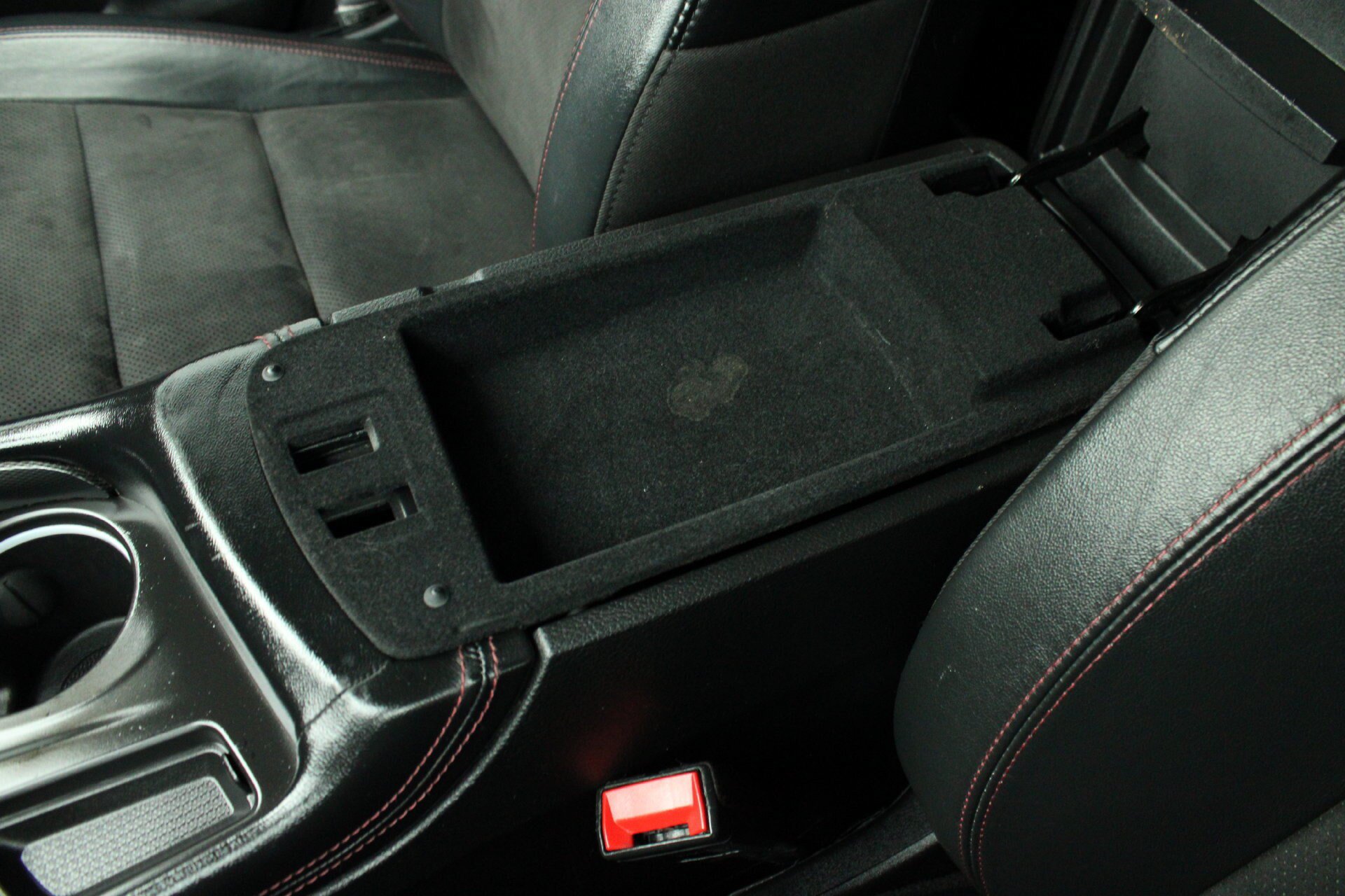 Used 2021 Dodge Durango R/T w/ Blacktop Package AWD/4WD image 49