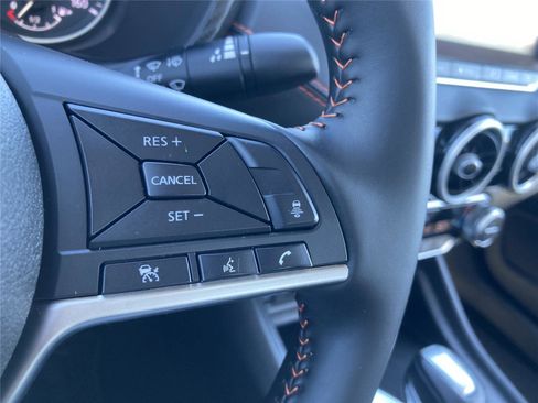 Used 2025 Nissan Sentra SR image 20