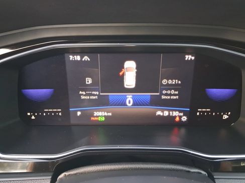 Certified 2022 Volkswagen Jetta SE FWD image 18
