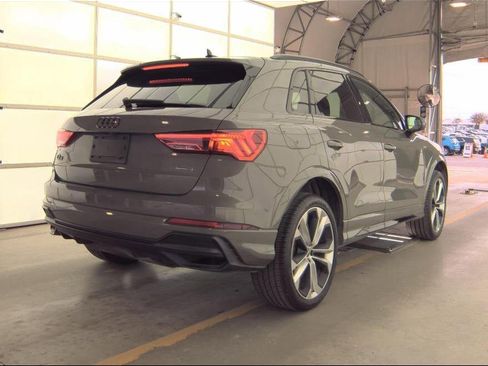 Used 2022 Audi Q3 2.0T Premium Plus image 11