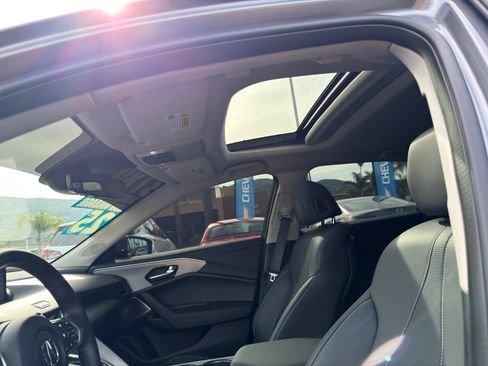 Used 2025 Acura TLX w/ Technology Package image 43