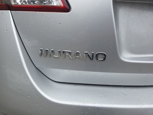 Used 2013 Nissan Murano S image 11