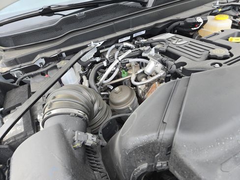 New 2026 RAM 2500 Tradesman AWD/4WD image 21