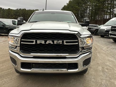 Used 2024 RAM 2500 Tradesman w/ Chrome Appearance Group image 3