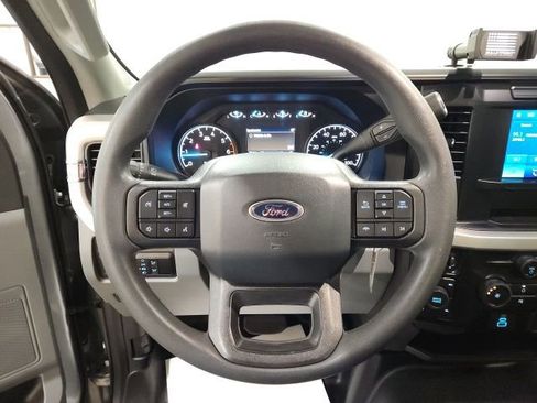 Used 2024 Ford F350 XLT AWD/4WD image 19